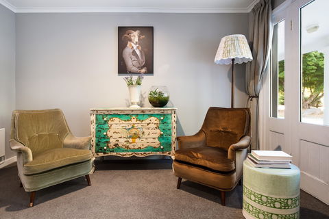 The Pond House Trentham - Accommodation Mount Tamborine 2