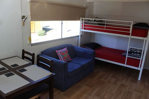 Wonky Stables Holiday Park - Accommodation Mount Tamborine 6