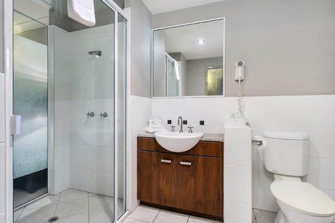 Tropical Beachside Escape At Zilara With Private Pool - Accommodation Mount Tamborine 5