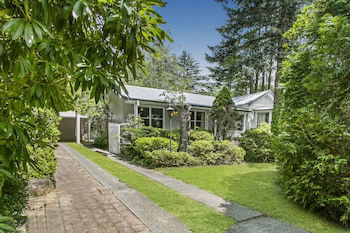 Garden Cottage - Accommodation Mount Tamborine 0
