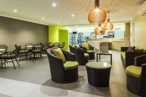 Palm Cove Penthouse Accommodation - Accommodation Mount Tamborine 6