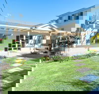 Bamboo Bay at Fingal Bay - Accommodation Mount Tamborine