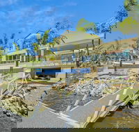 Lakehouse Family Oasis - Accommodation Mount Tamborine