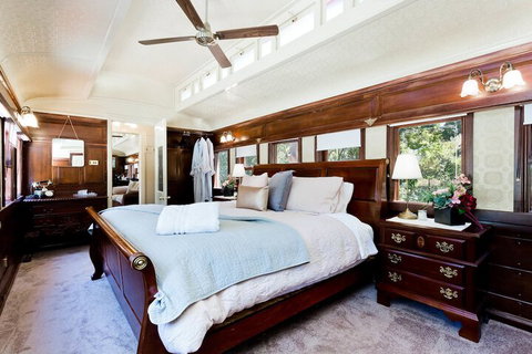 Oak Tree Cottage - Mundaring - Accommodation Mount Tamborine 7