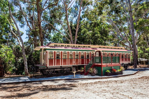 Oak Tree Cottage - Mundaring - Accommodation Mount Tamborine 4