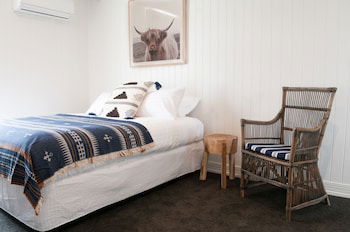 Anchor Geelong - Accommodation Mount Tamborine 0