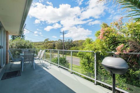 Surfair Unit 1 / 24 Marine Drive - Accommodation Mount Tamborine 0