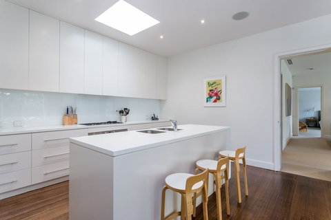 The Portsea Retreat - Accommodation Mount Tamborine 2