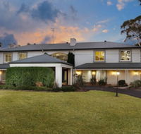 Luxury Bungalow - Accommodation Mount Tamborine