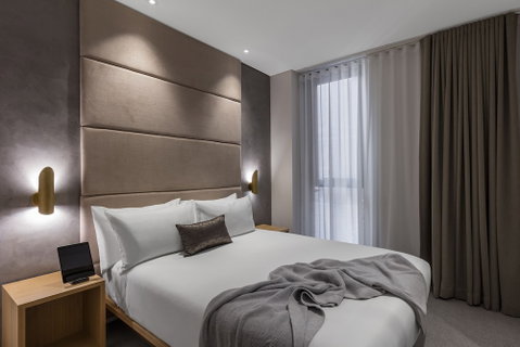 SKYE Suites Sydney - Accommodation Mount Tamborine 4