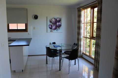 East Doncaster At Tunstall - Accommodation Mount Tamborine 6