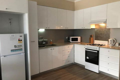 Morisset Serviced Apartments - Accommodation Mount Tamborine 7