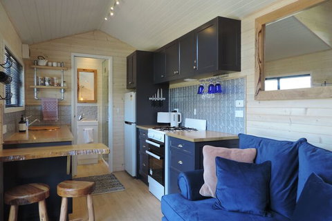 Little Wandana - Accommodation Mount Tamborine 7