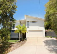 224 Centenary Heights Road Coolum Beach 500 Dollar Bond Linen Included - Accommodation Mount Tamborine