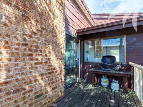 Lawsons At Blueys - Accommodation Mount Tamborine 4