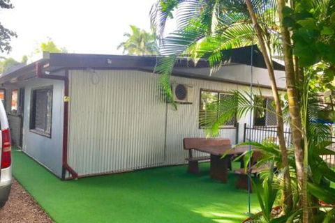 Mission Beach Retreat - Accommodation Mount Tamborine 5