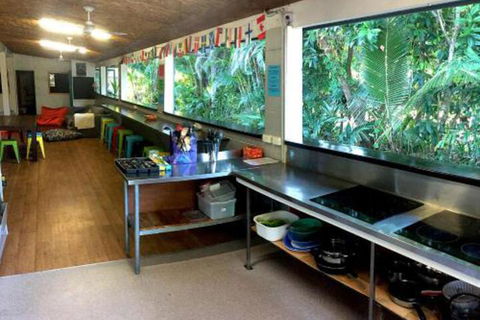 Mission Beach Retreat - Accommodation Mount Tamborine 7