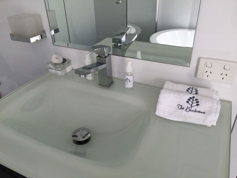 The Banksias - Accommodation Mount Tamborine 5