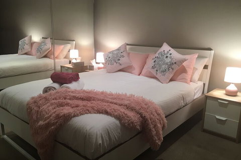 Lovely Home - Accommodation Mount Tamborine 4