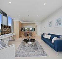 New Contemporary Apartment near Macquarie Centre - Accommodation Mount Tamborine