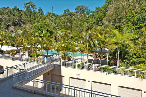 Deep Blue 8 - Accommodation Mount Tamborine 6