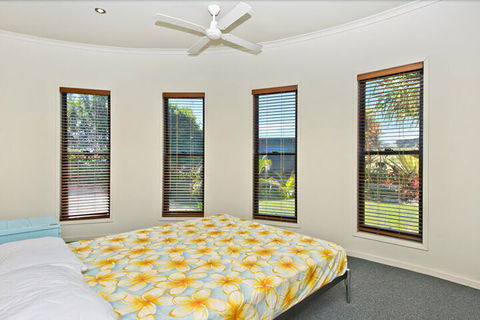 Blue Crab Beach House - Accommodation Mount Tamborine 5