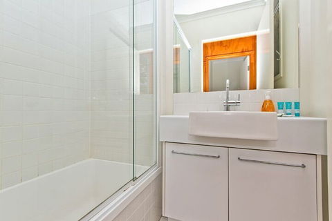 The Birdcage - Accommodation Mount Tamborine 5