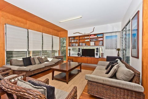 The Birdcage - Accommodation Mount Tamborine 2