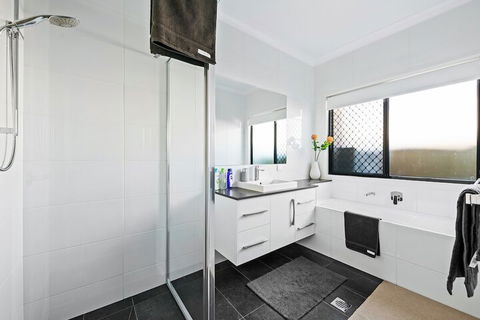 Cohoe - Accommodation Mount Tamborine 5