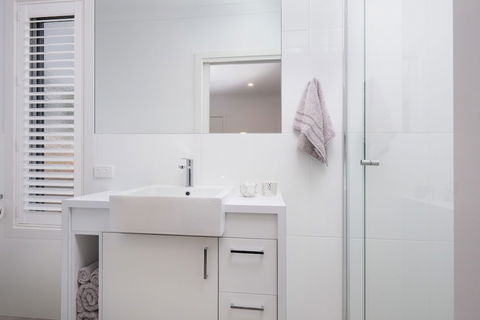 Albury Yalandra Apartment 4 - Accommodation Mount Tamborine 5