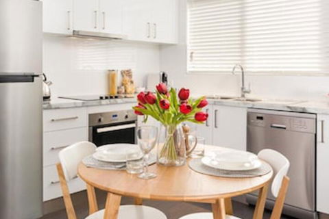 Understated Elegance Affordable Luxury - Accommodation Mount Tamborine 0