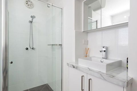Understated Elegance Affordable Luxury - Accommodation Mount Tamborine 4