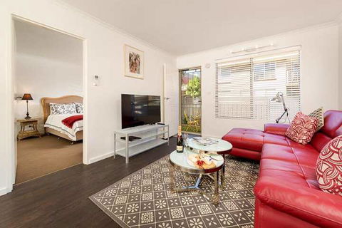 Understated Elegance Affordable Luxury - Accommodation Mount Tamborine 3