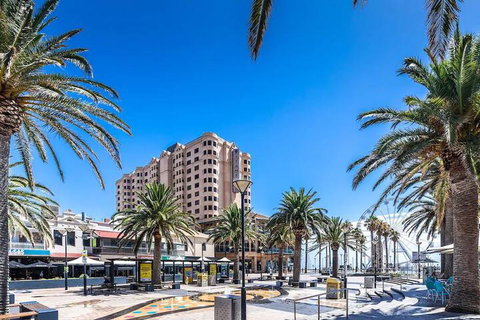 Fantasia Glenelg Studio Apartments - Accommodation Mount Tamborine 2