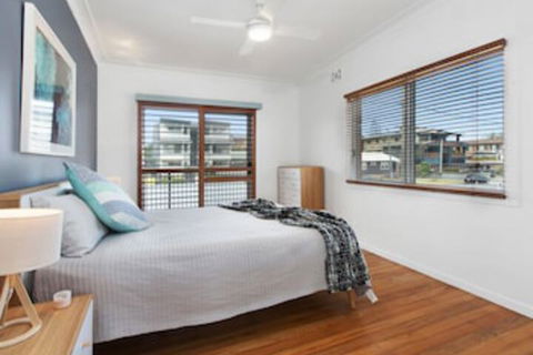 BEACH HOUSE On PEARL - Accommodation Mount Tamborine 0
