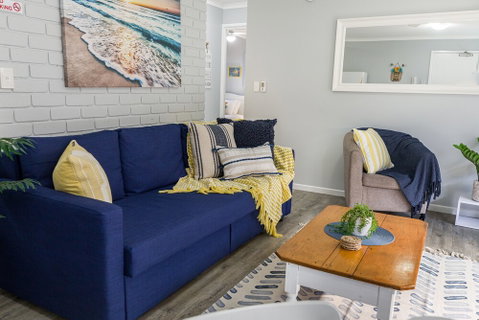Family, Romance, Fun On Kings Beach - Accommodation Mount Tamborine 3