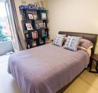 Cozy Apartment in Waverton - Accommodation Mount Tamborine