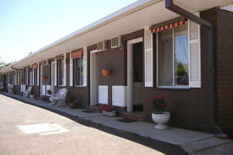 Colonial Lodge Motel Geelong - Accommodation Mount Tamborine 2