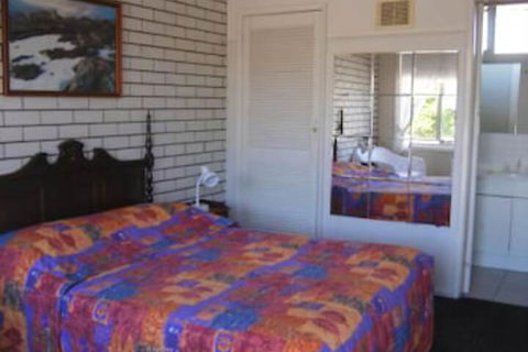 Colonial Lodge Motel Geelong - Accommodation Mount Tamborine 5