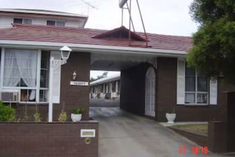 Colonial Lodge Motel Geelong - Accommodation Mount Tamborine 1