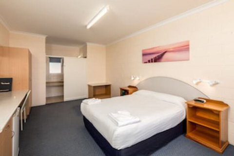 Blue Seas Motel - Accommodation Mount Tamborine 0