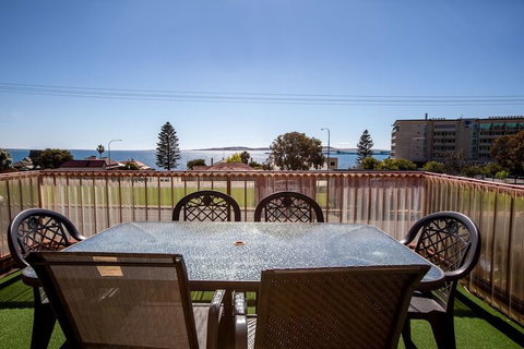 Blue Seas Motel - Accommodation Mount Tamborine 1