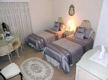 Tranquil Gardens - Accommodation Mount Tamborine 0