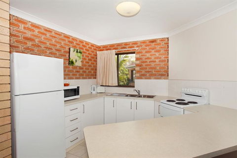 Unit 7 Belandar Court Coolum Beach - Accommodation Mount Tamborine 4