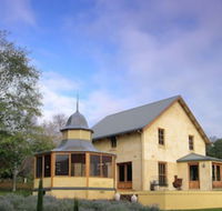Kentisbury Country House - Accommodation Mount Tamborine