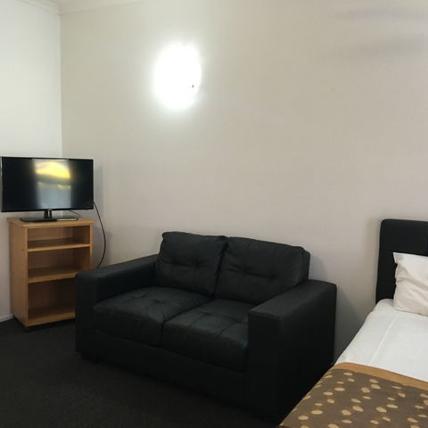 Footscray Motor Inn - Accommodation Mount Tamborine 5