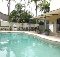 Le Court Villas
