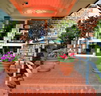 Grand Country Lodge Motel - Accommodation Mount Tamborine