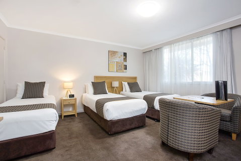 Mid City Warrnambool - Accommodation Mount Tamborine 6