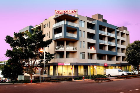 Mercure Centro Port Macquarie - Accommodation Mount Tamborine 0